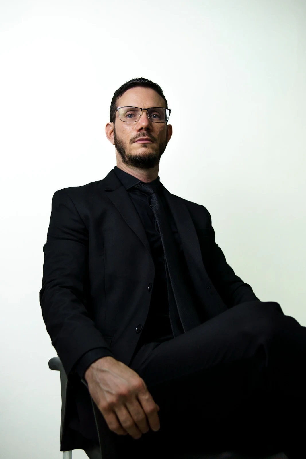 Retrato de Aldo Euflausino em traje social